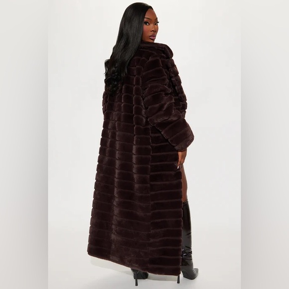 NWT Fashion Nova Vivienne Faux Fur Trench Maxi Coat Chocolate Brown Luxe - Picture 3 of 17